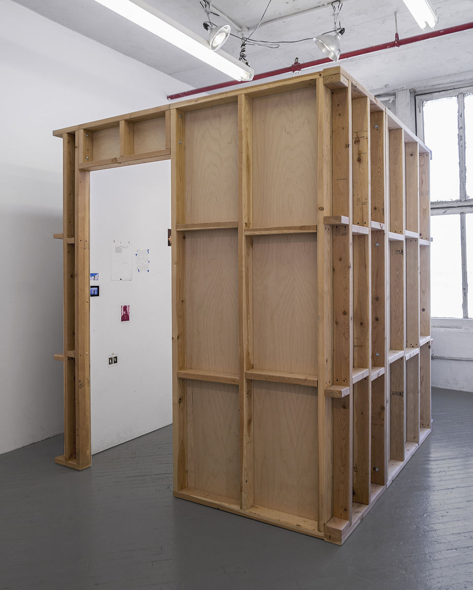 Travelogue (21st Century Room)