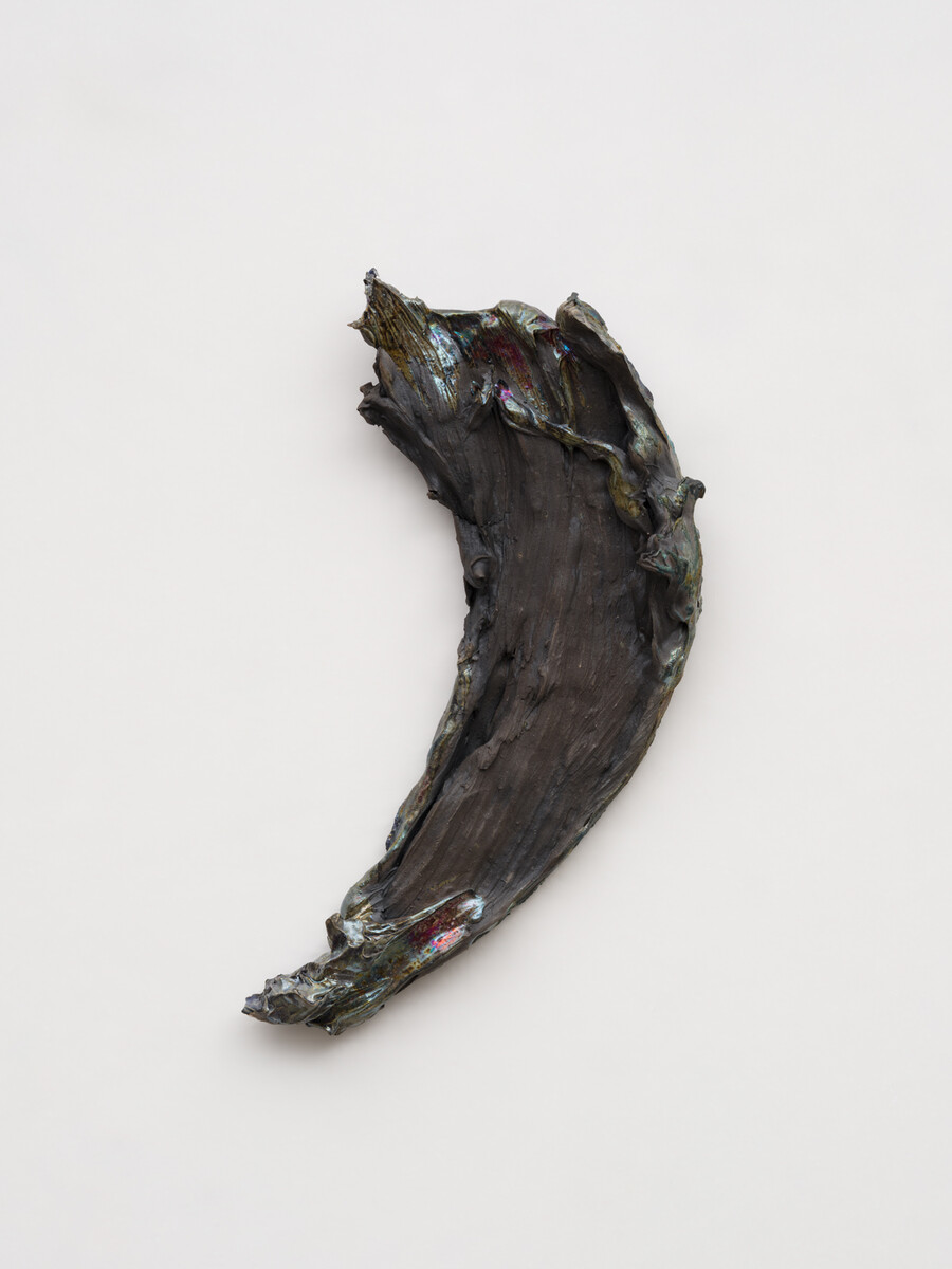 Harold Mendez; Comma; 2025