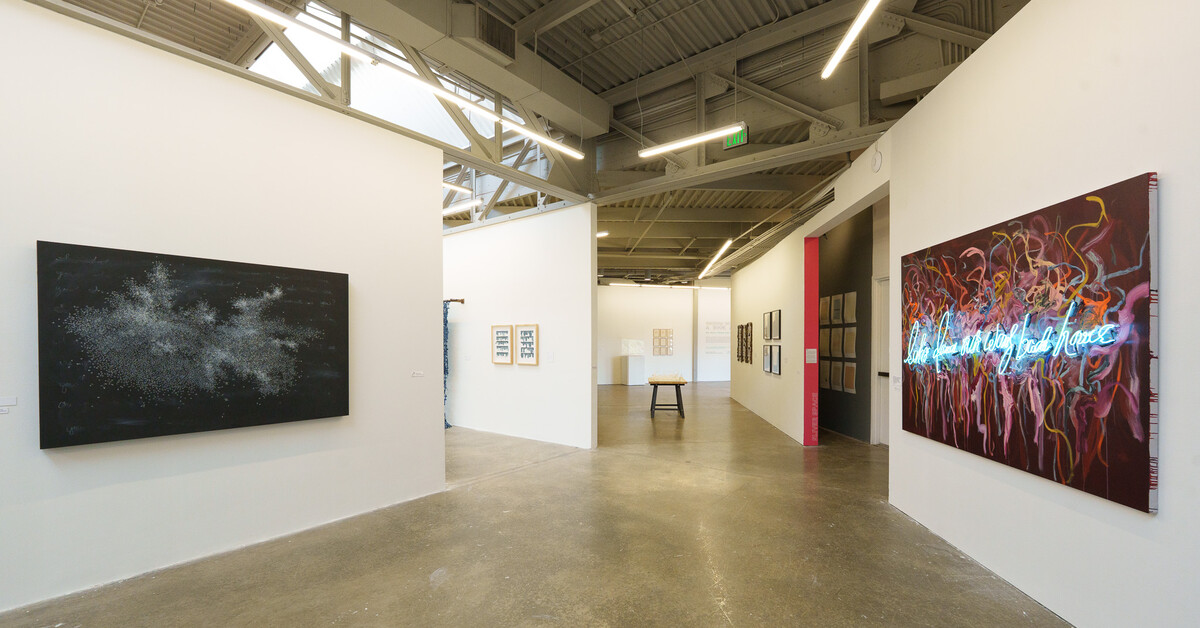 Unbound Narratives: Embodied Language